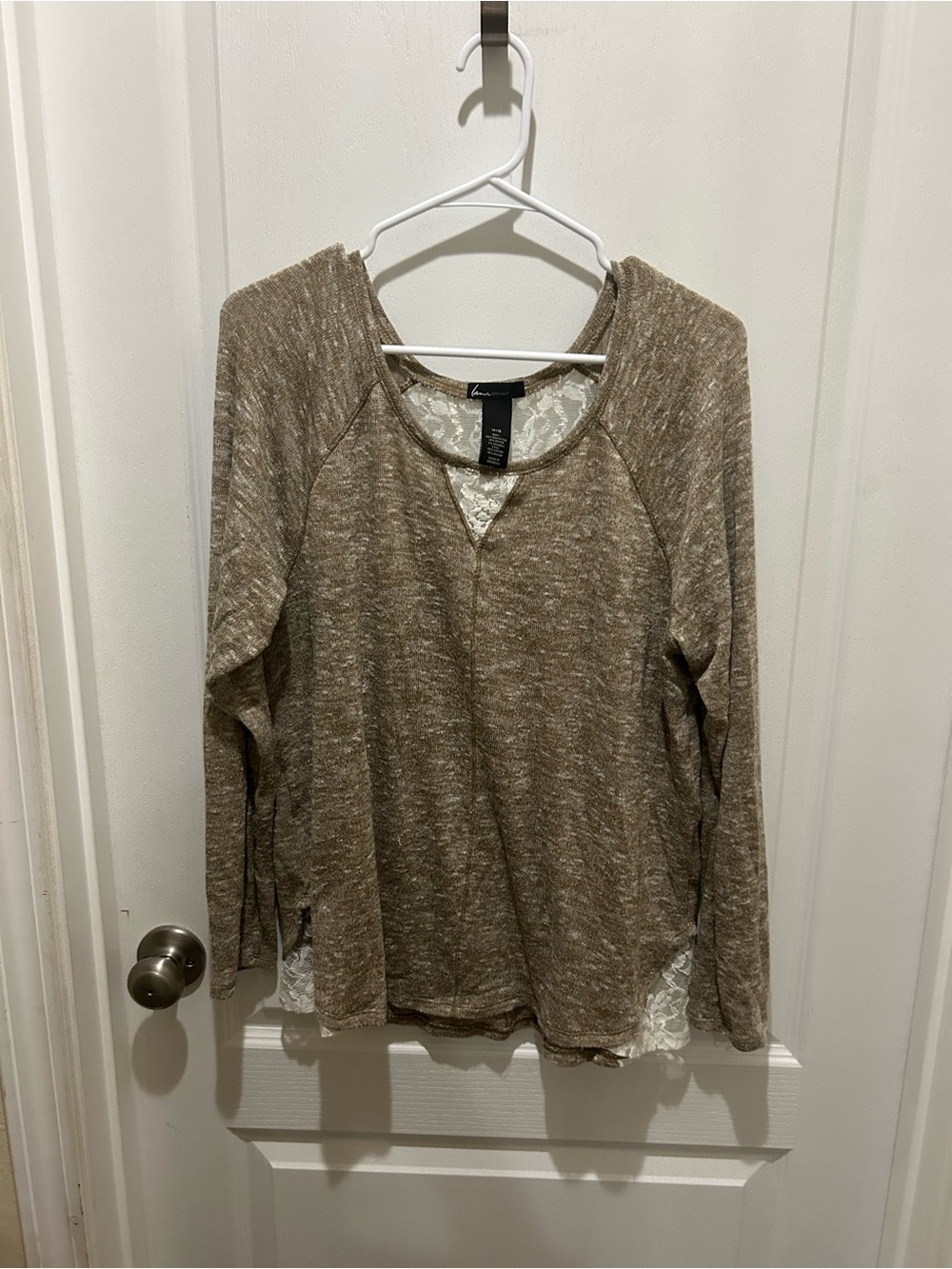 Lane bryant 14/16 long sleeve top